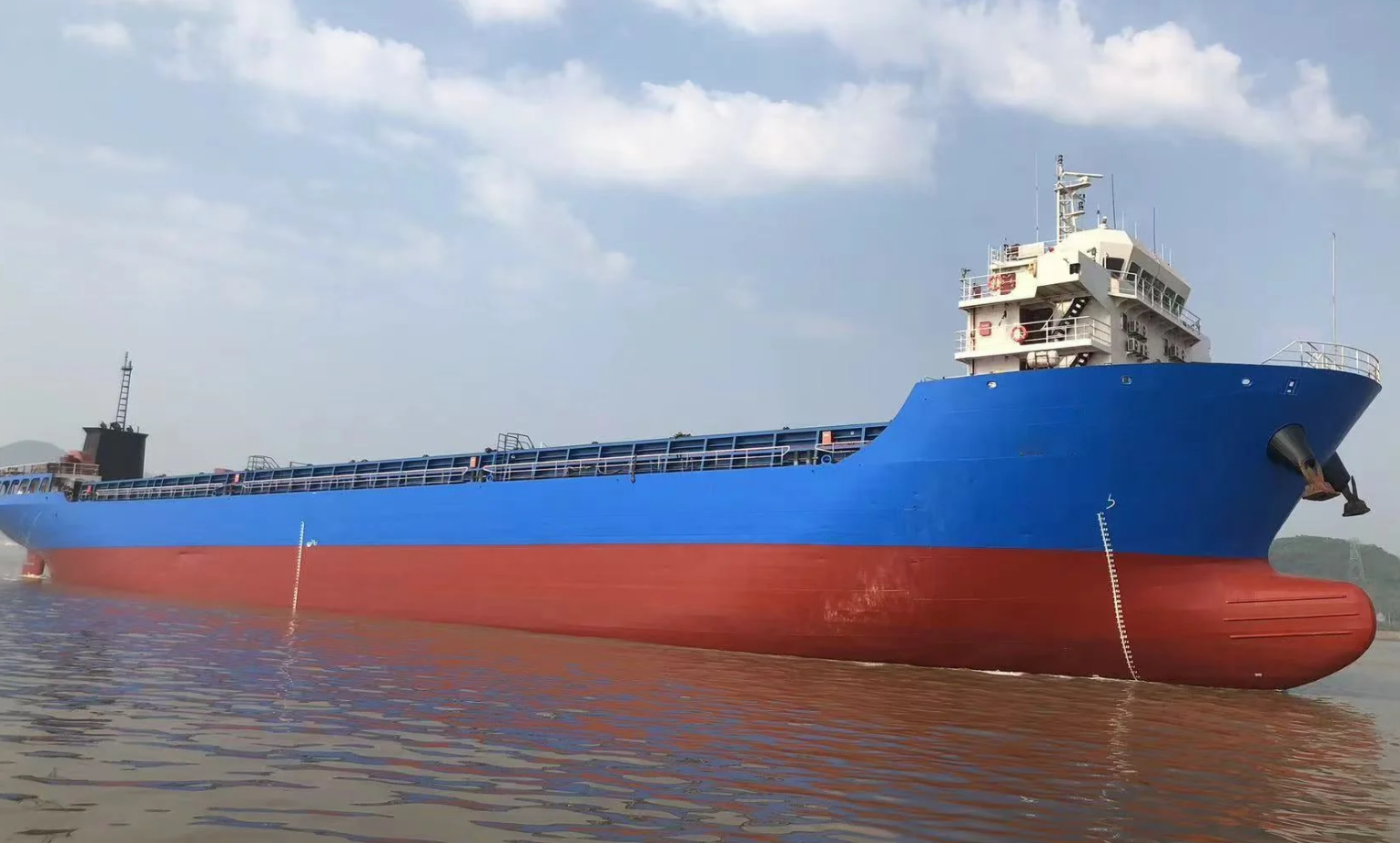 Ship For Sale | 8500 DWT 610 TEU Container Ship For Sale (2015 Built)