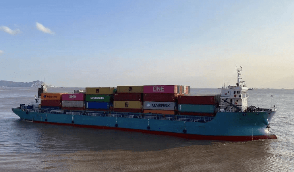 Ship For Sale | 10000 DWT 392 TEU Container Ship For Sale (2022 Built)