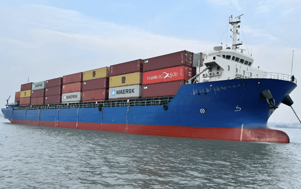 Ships for sale | 10000 DWT 816 TEU Container Vessel For Sale (2018 Built)